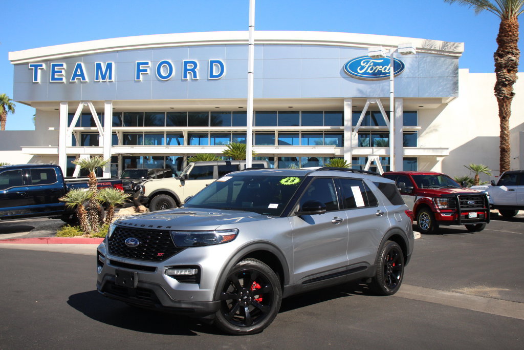 Certified 2023 Ford Explorer ST w/ Equipment Group 401A AWD/4WD image 2