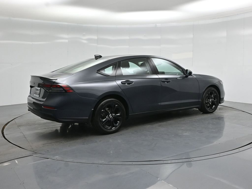 Used 2025 Honda Accord SE image 20