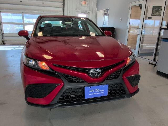 Used 2024 Toyota Camry SE AWD/4WD image 10