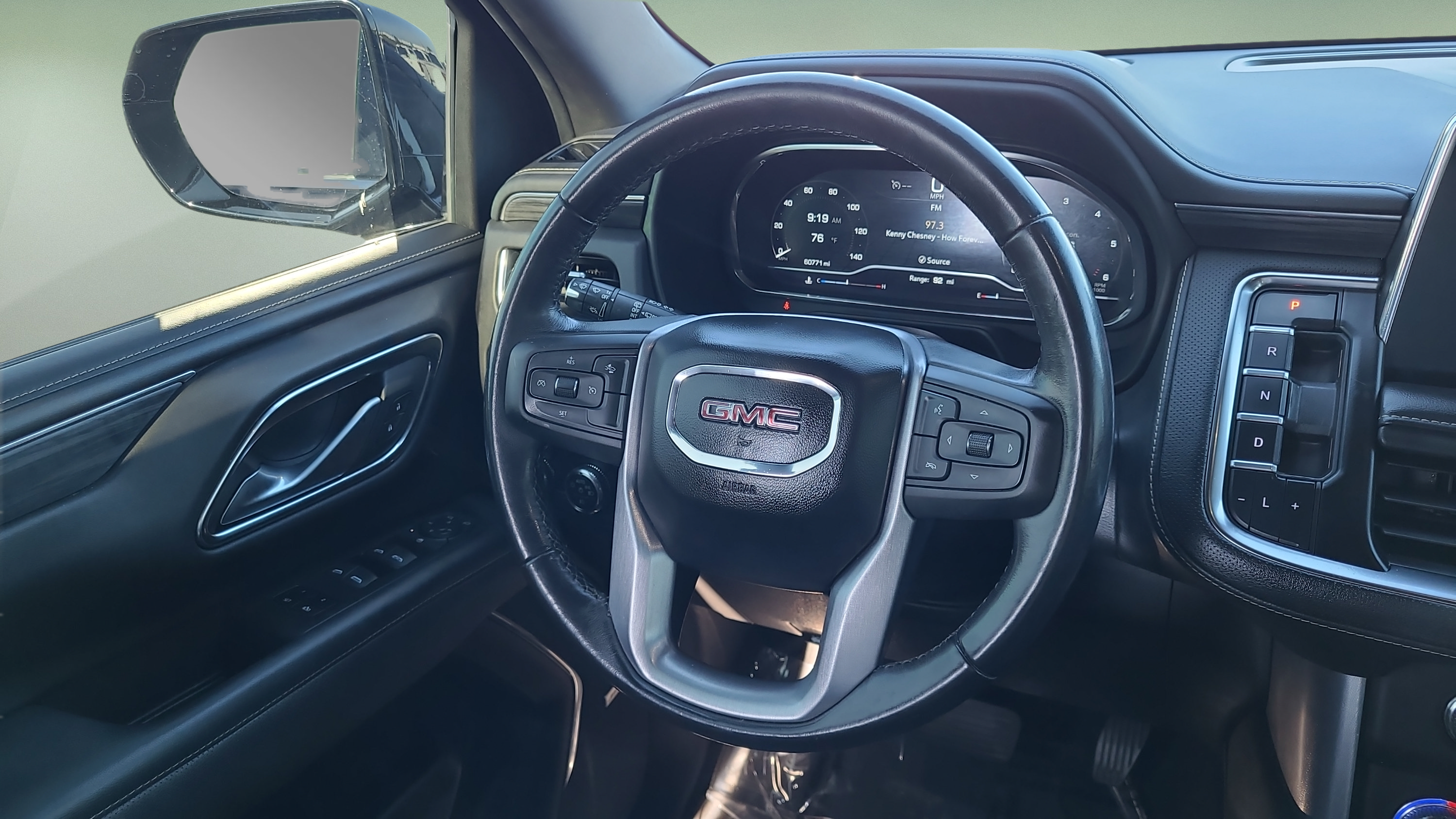 Used 2022 GMC Yukon SLT w/ Max Trailering Package AWD/4WD image 12