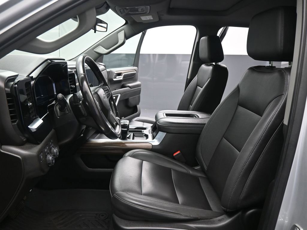 Used 2022 Chevrolet Silverado 1500 RST image 10