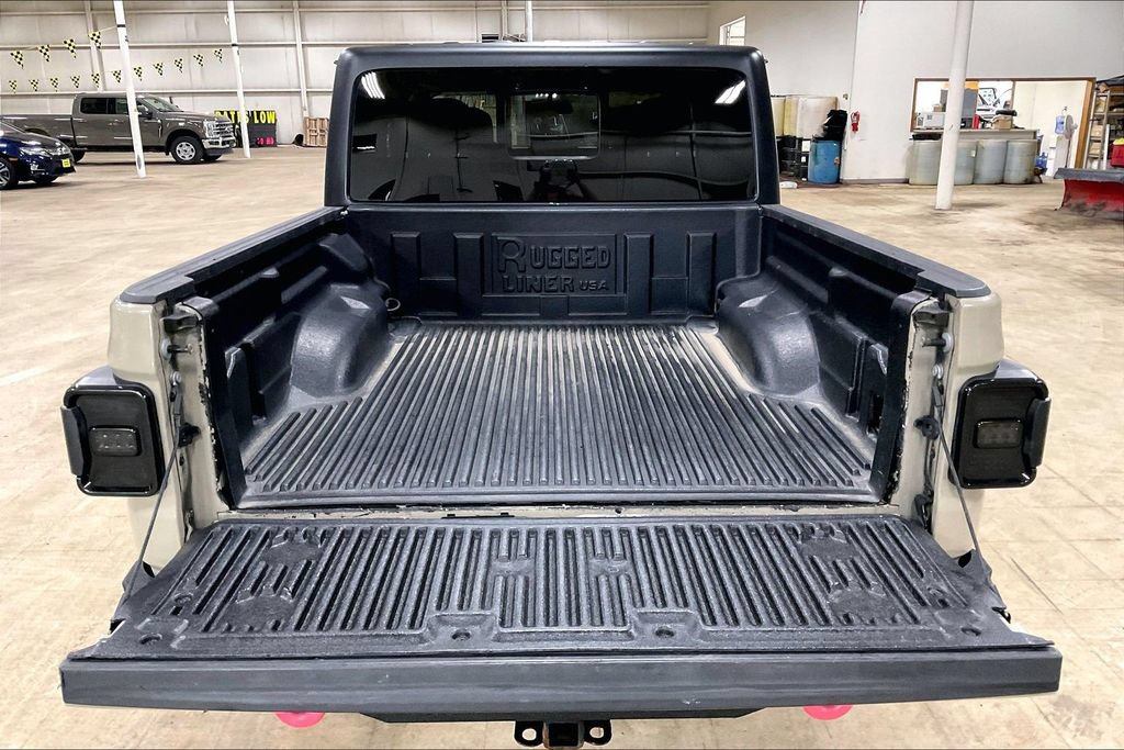 Used 2020 Jeep Gladiator Sport AWD/4WD image 31