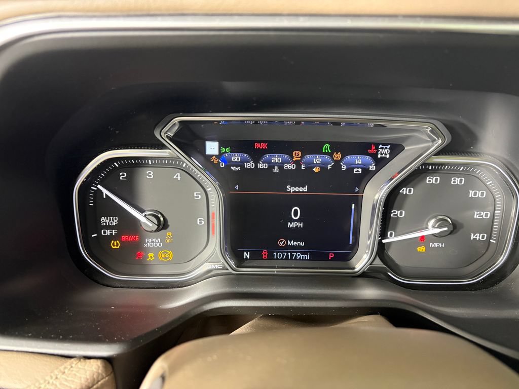 Used 2021 GMC Yukon Denali w/ Denali Premium Package AWD/4WD image 17