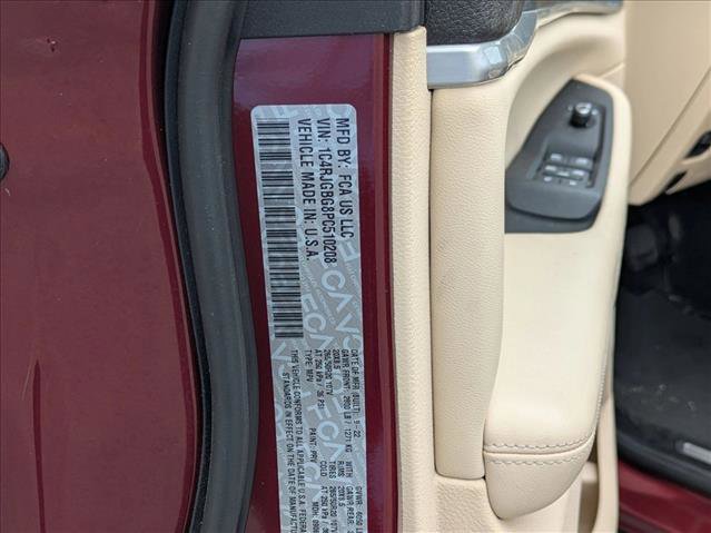 Used 2023 Jeep Grand Cherokee Limited w/ Luxury Tech Group II RWD image 14