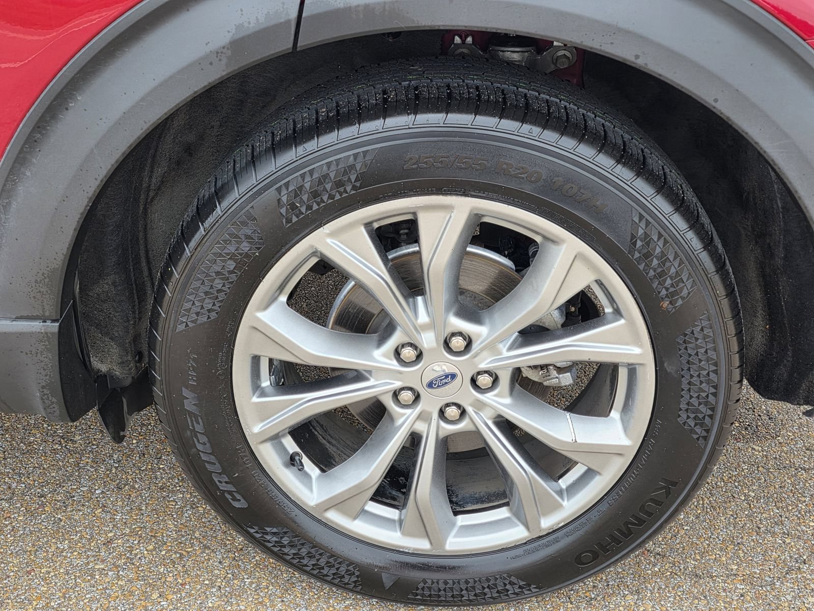 Certified 2021 Ford Explorer Limited RWD image 28