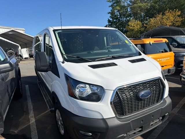 Certified 2025 Ford Transit 250 Low Roof w/ Exterior Upgrade Package RWD image 2