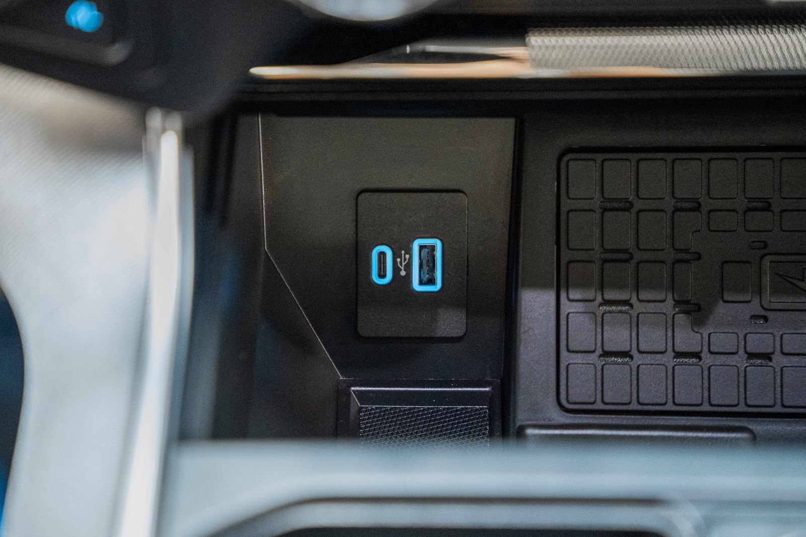 Certified 2023 Ford F150 Platinum image 35