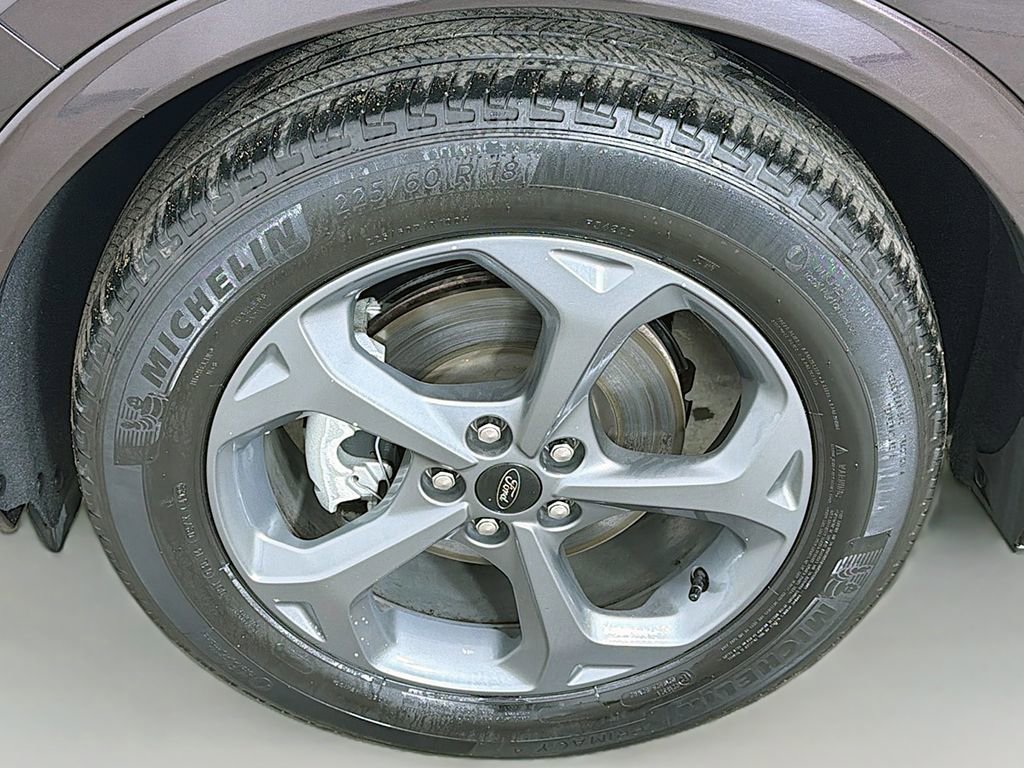 Certified 2023 Ford Escape ST-Line AWD/4WD image 15