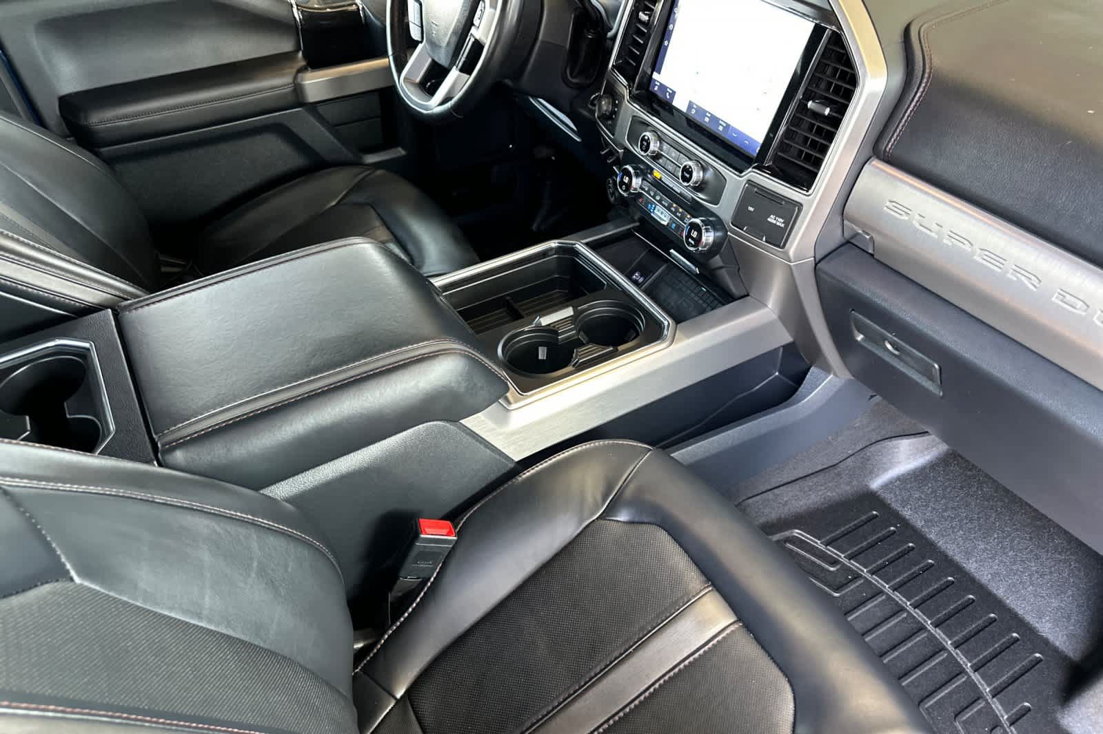 Certified 2022 Ford F250 Platinum w/ Tremor Off-Road Package AWD/4WD image 15