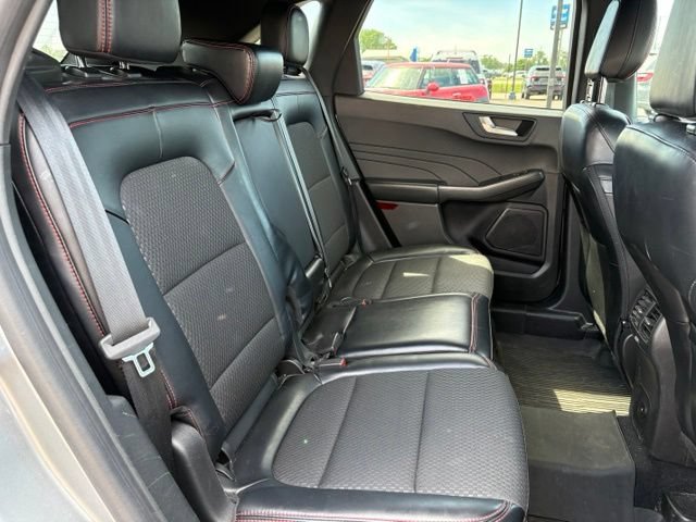Certified 2023 Ford Escape ST-Line w/ Tech Pack #1 AWD/4WD image 10