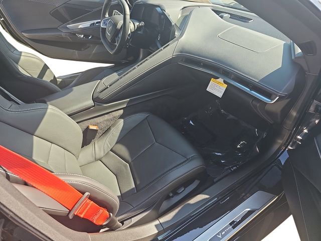 Used 2025 Chevrolet Corvette Stingray Coupe w/ 1LT image 9