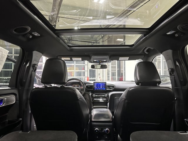 Certified 2024 Ford Explorer ST-Line w/ Class IV Trailer Tow Package AWD/4WD image 20
