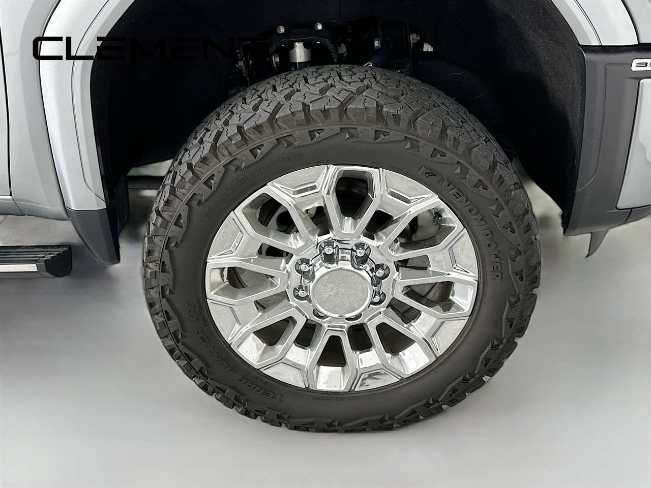 Used 2024 GMC Sierra 3500 Denali w/ Denali Reserve Package AWD/4WD image 37