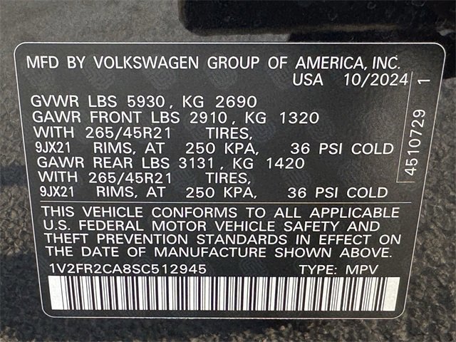 Used 2025 Volkswagen Atlas SEL Premium R-Line image 37