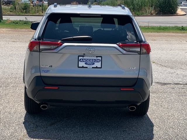 Used 2025 Toyota RAV4 XLE AWD/4WD image 6
