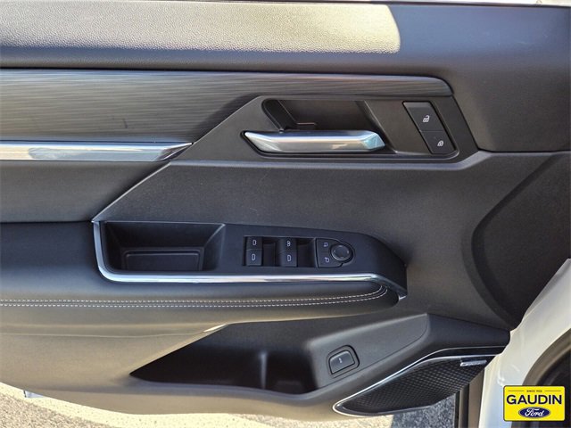 Used 2024 GMC Acadia Elevation image 18