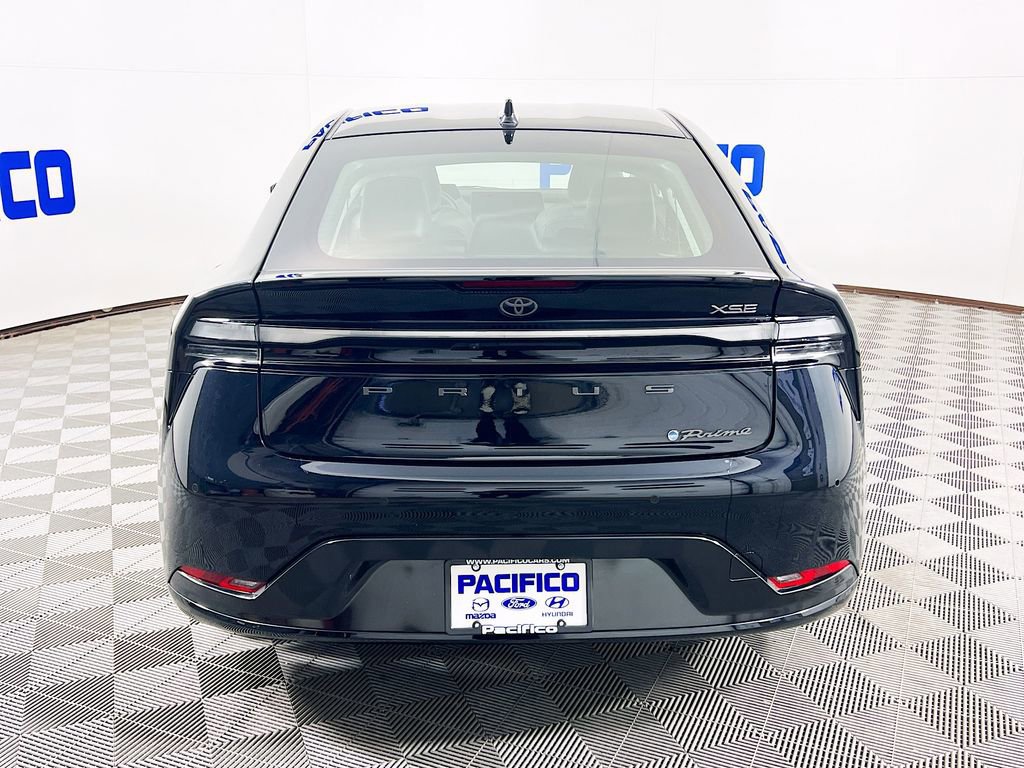 Used 2024 Toyota Prius Prime Premium image 4