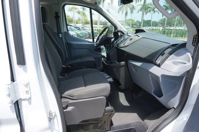 Certified 2018 Ford Transit 350 XLT RWD image 3