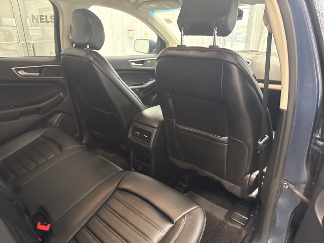 Certified 2019 Ford Edge SEL w/ Equipment Group 201A AWD/4WD image 30