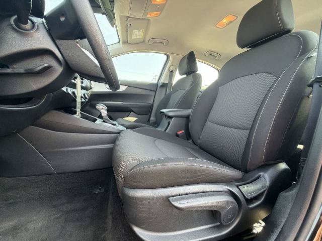 Used 2024 Kia Forte LXS FWD image 16