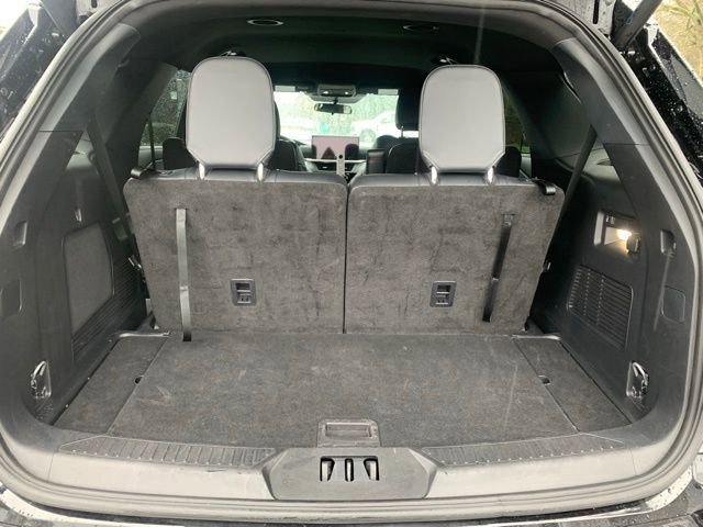 Certified 2025 Ford Explorer ST-Line image 5