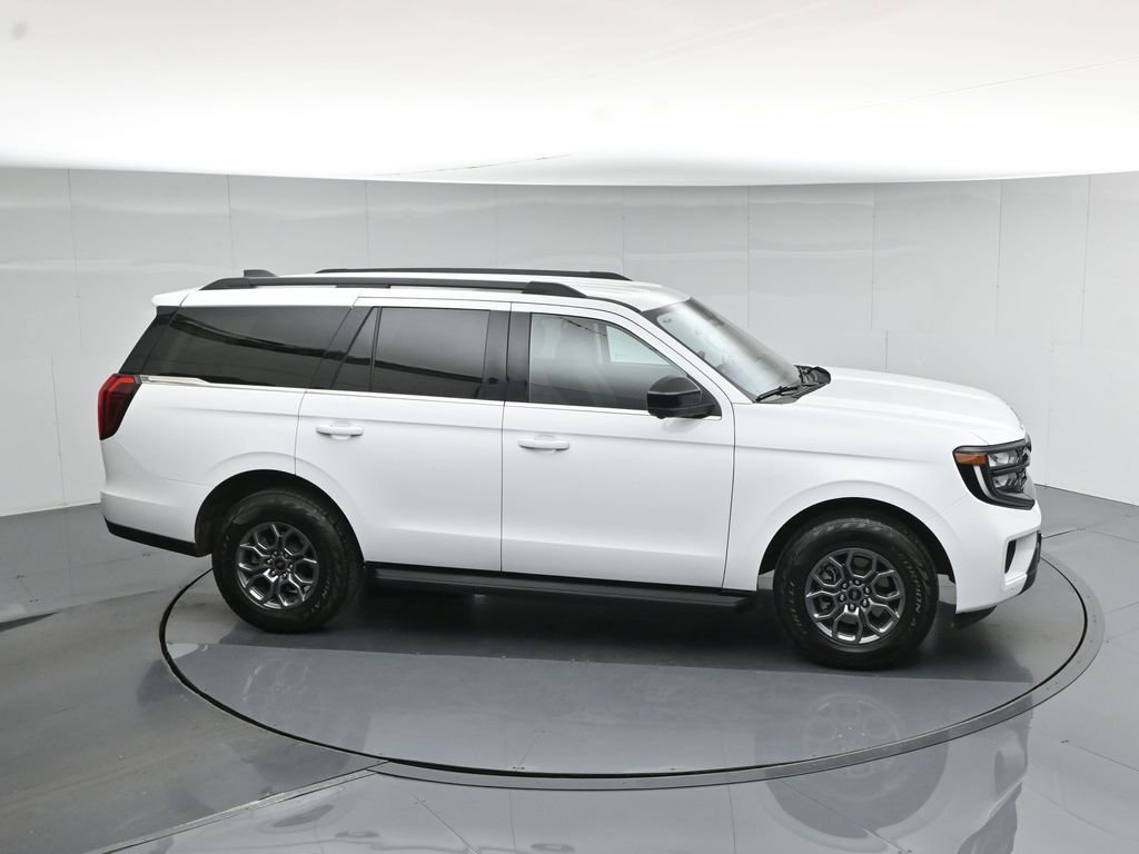 Certified 2025 Ford Expedition Active AWD/4WD image 58