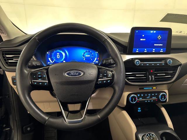 Certified 2022 Ford Escape SEL w/ Technology Package image 8