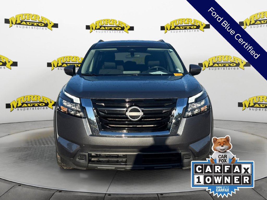 Used 2025 Nissan Pathfinder SV FWD image 11