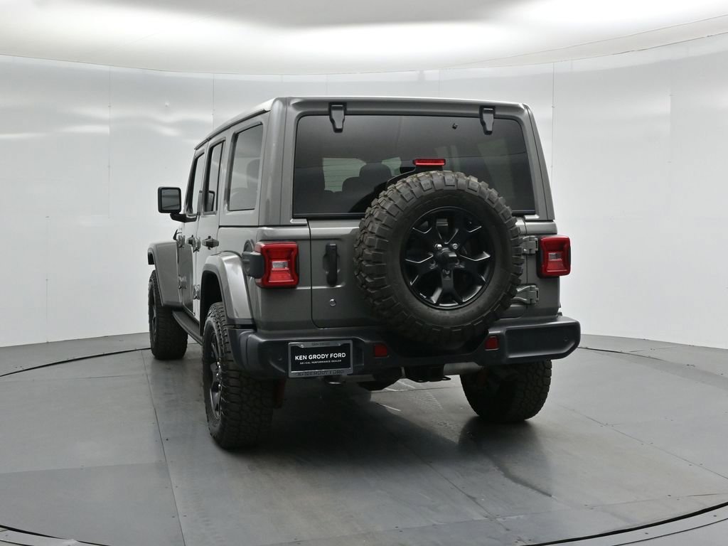 Used 2019 Jeep Wrangler Unlimited Sahara w/ Quick Order Package 24M Moab AWD/4WD image 24