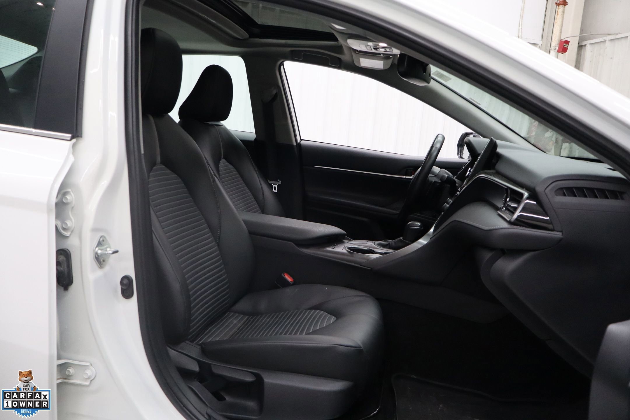 Used 2024 Toyota Camry SE w/ Cold Weather Package image 37