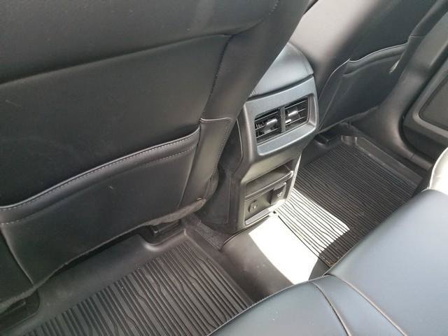Certified 2024 Ford Edge SEL w/ Convenience Package AWD/4WD image 17