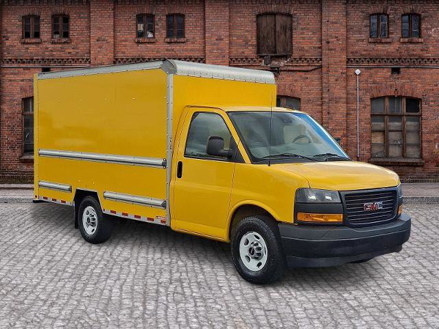 Used 2021 GMC Savana 3500 w/ Power Convenience Package RWD image 3