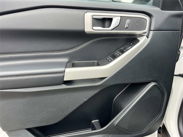 Certified 2023 Ford Explorer XLT image 27