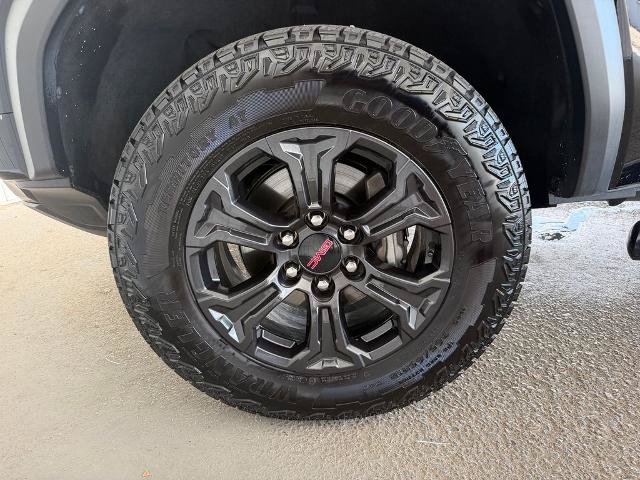 Used 2025 GMC Canyon Elevation w/ Convenience Package RWD image 28