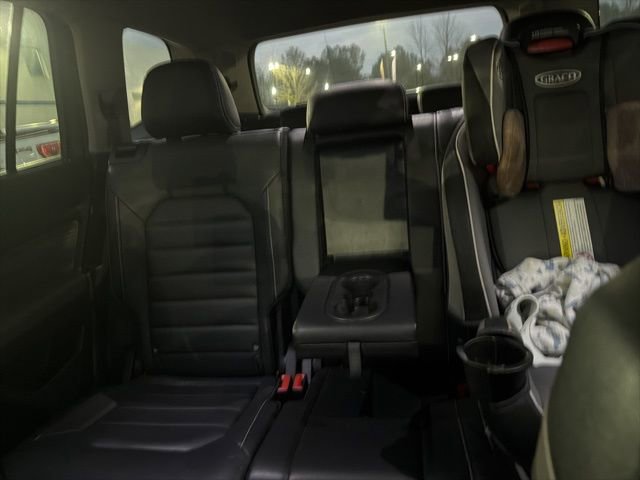 Used 2021 Volkswagen Atlas SEL Premium image 31