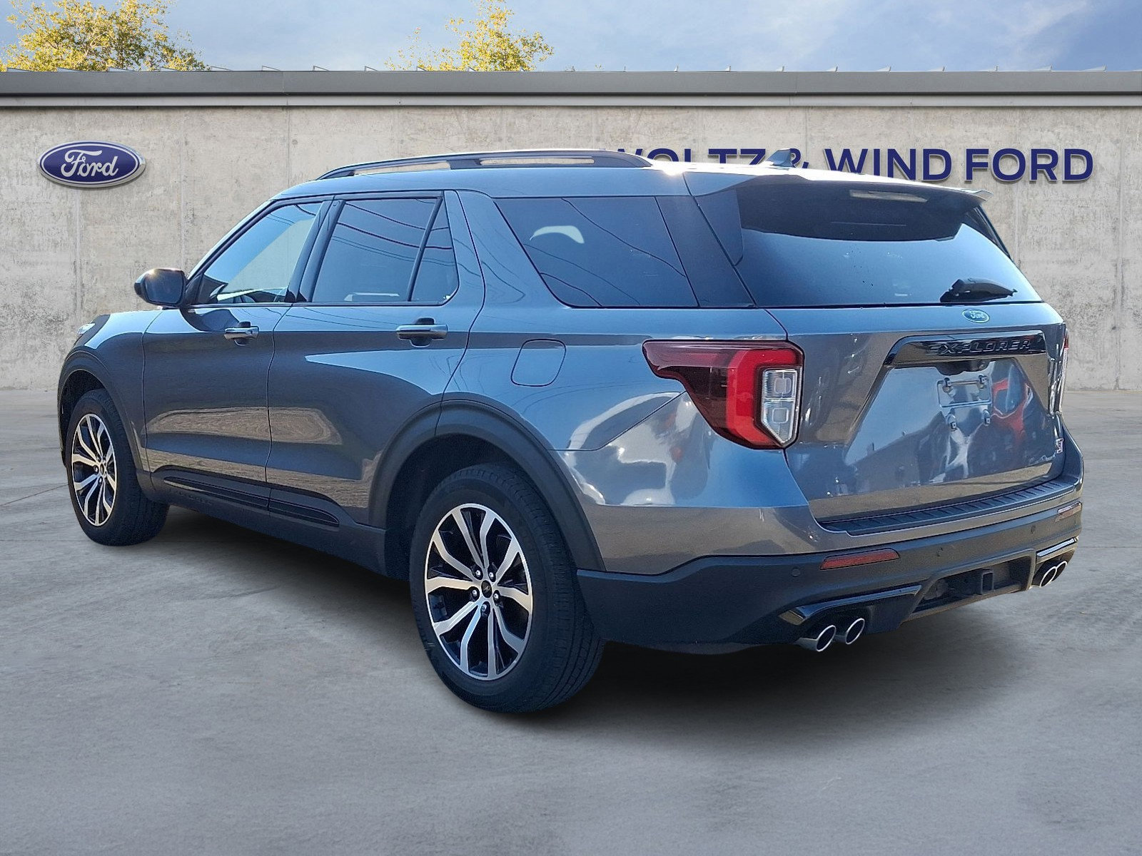 Certified 2022 Ford Explorer ST image 5