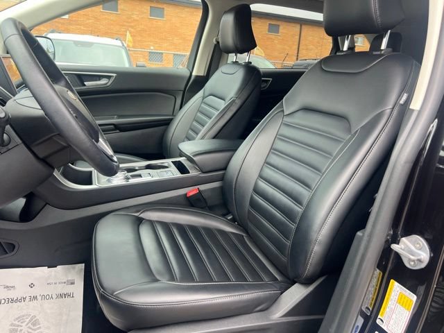 Certified 2024 Ford Edge SEL w/ Convenience Package AWD/4WD image 17
