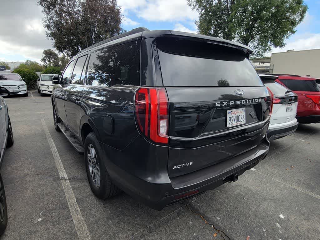 Certified 2025 Ford Expedition Max Active RWD image 4