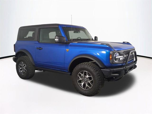 Certified 2023 Ford Bronco Badlands AWD/4WD image 2