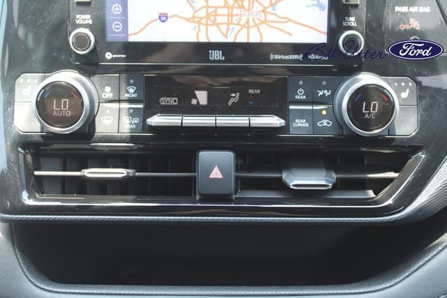 Used 2022 Toyota Highlander XSE FWD image 20