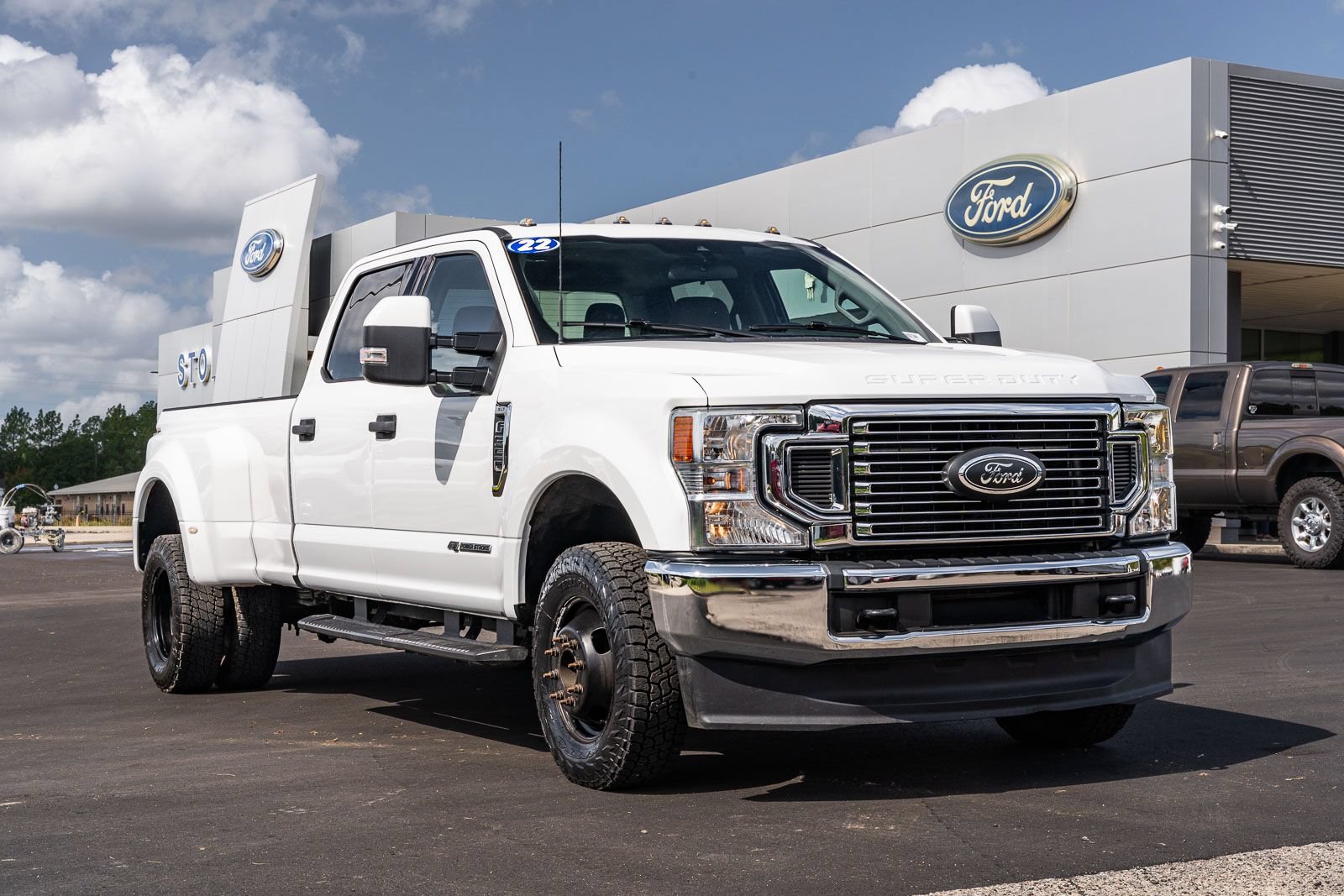 Certified 2022 Ford F350 XLT