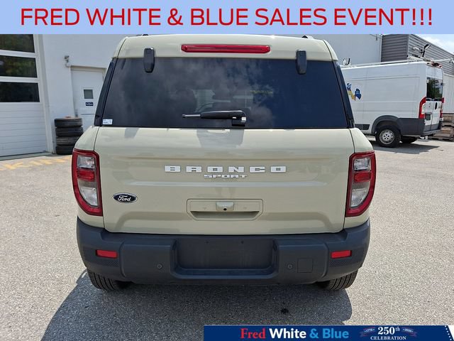 Certified 2025 Ford Bronco Sport Big Bend w/ Convenience Package AWD/4WD image 9