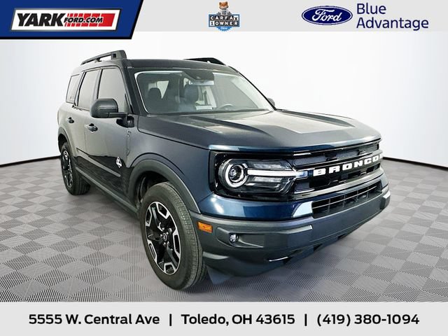 Certified 2022 Ford Bronco Sport Outer Banks w/ Tech Package AWD/4WD image 1