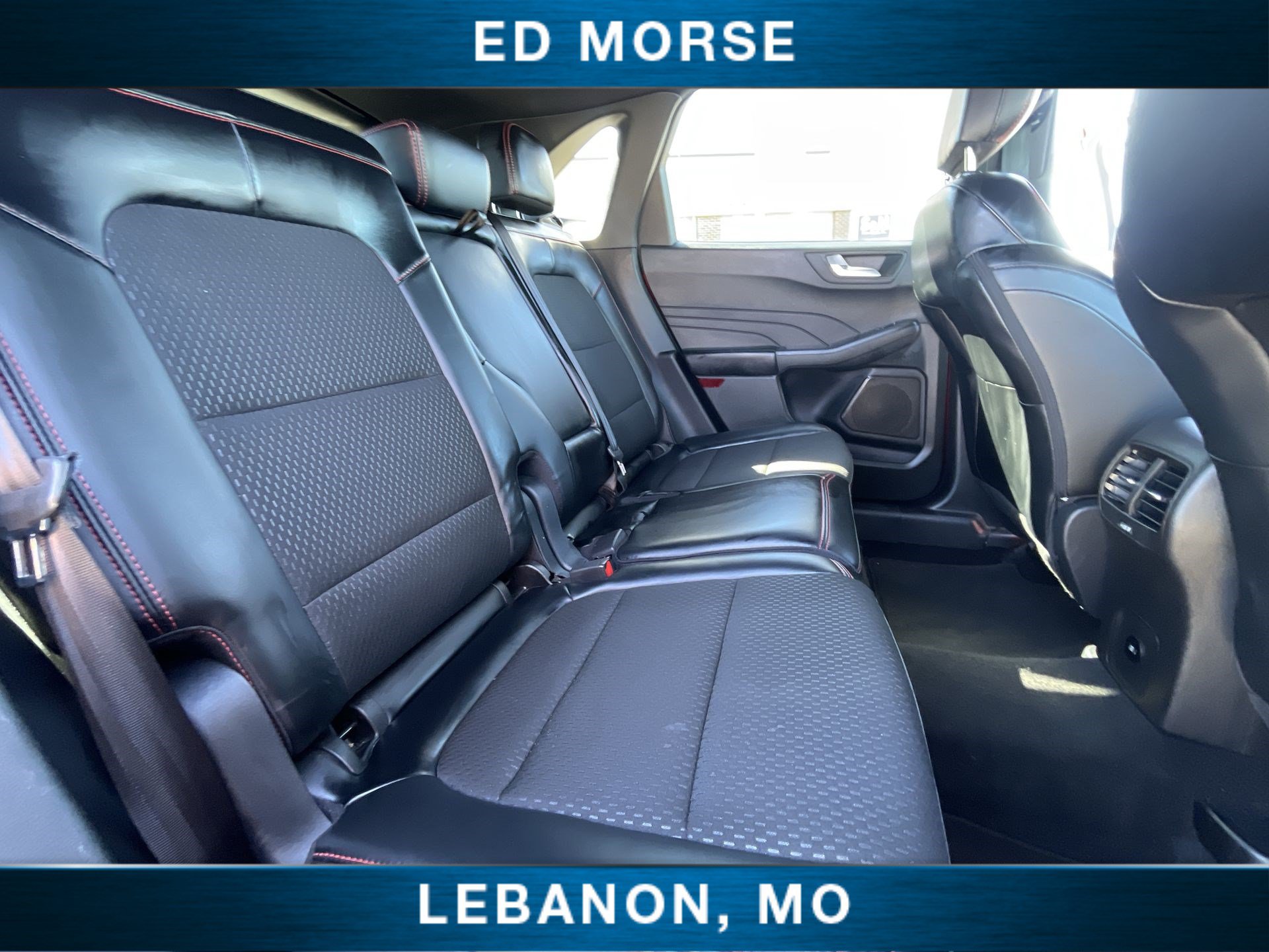 Certified 2025 Ford Escape ST-Line AWD/4WD image 25