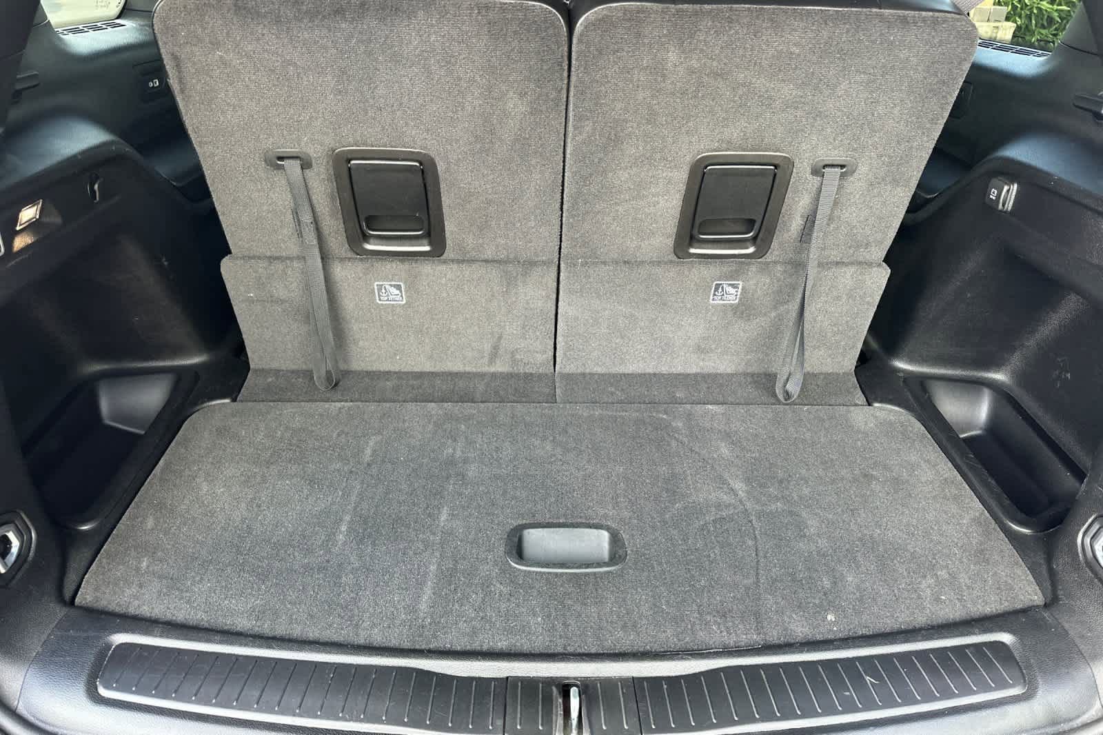 Used 2021 Jeep Grand Cherokee L Laredo RWD image 17