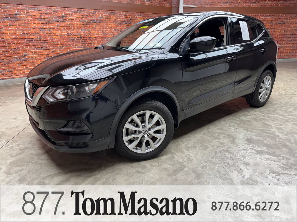 Used 2021 Nissan Rogue Sport S FWD image 1