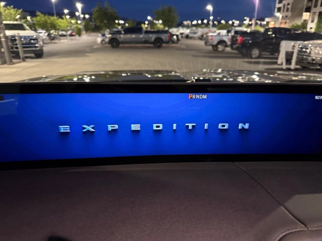 Certified 2025 Ford Expedition Tremor AWD/4WD image 11