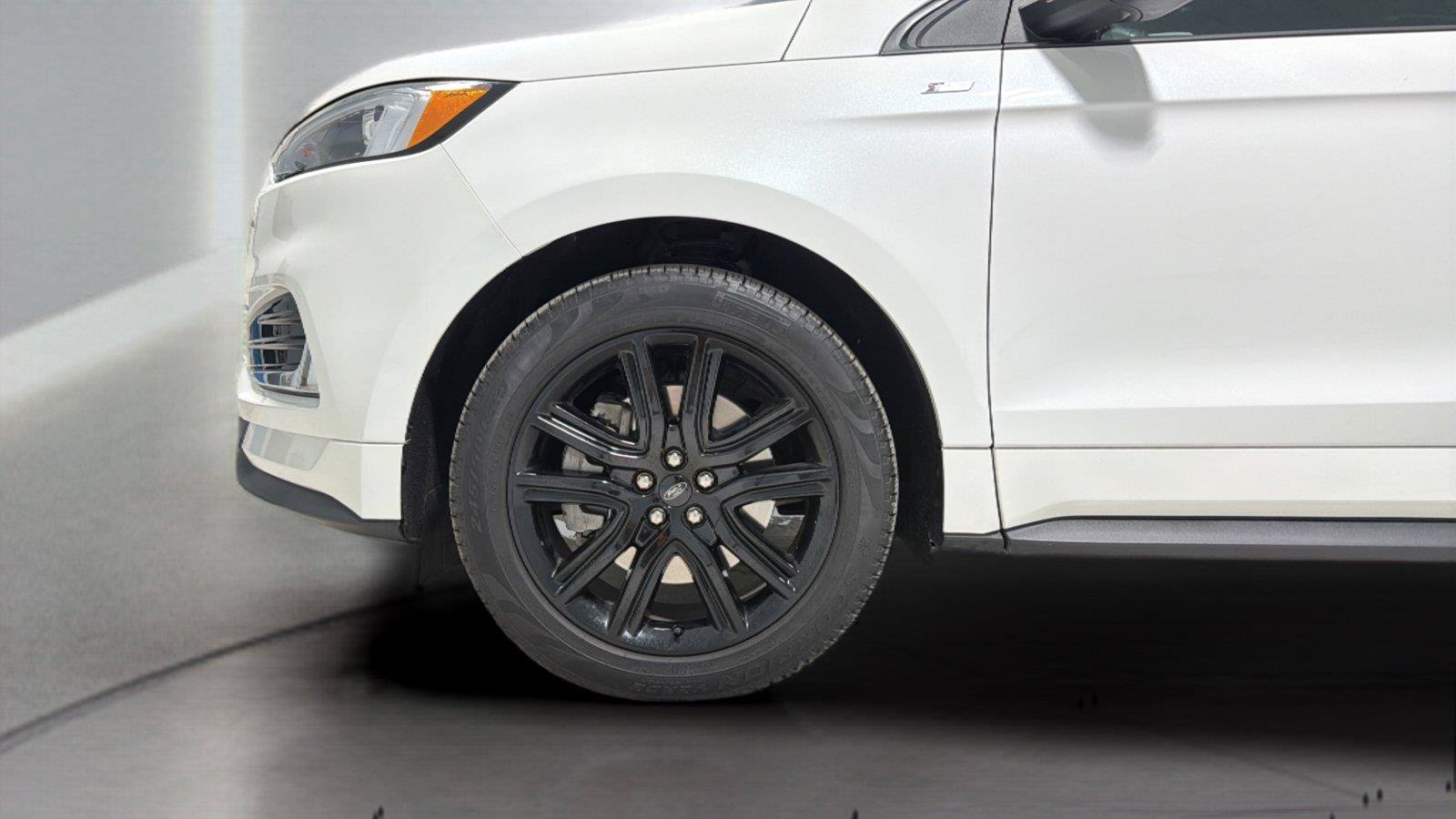 Certified 2023 Ford Edge ST-Line AWD/4WD image 23
