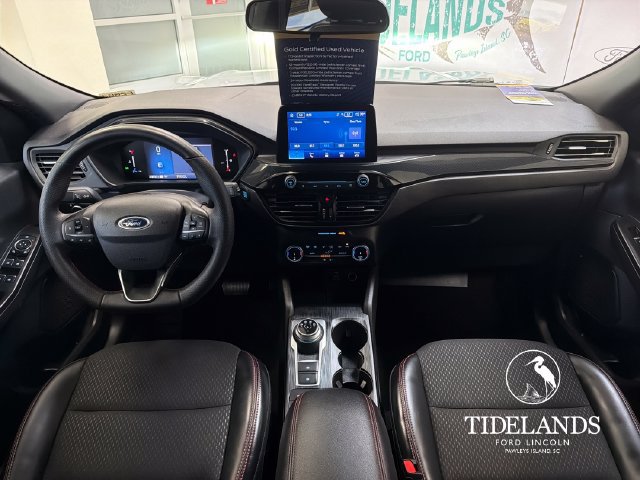 Certified 2025 Ford Escape ST-Line FWD image 24