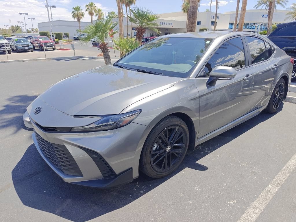 Used 2025 Toyota Camry SE